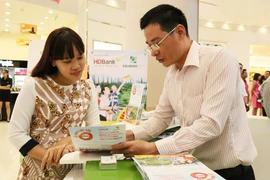 Hỗ trợ vay vốn không lãi suất khi mua căn hộ chung cư