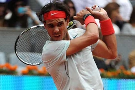 Vua Nadal bất ngờ gục ngã ngay trên sân đất nện Monte Carlo