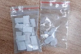 Phát hiện đối tượng tàng trữ ma túy trên xe taxi 