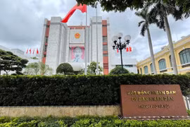 Hà Nội kiểm tra việc phòng chống tham nhũng ở 3 sở và 5 quận huyện