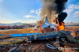 Tai nạn máy bay chở khách tại Hàn Quốc, thương vong rất lớn