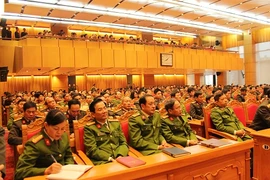 Thông tin thời sự đến cán bộ chiến sỹ 