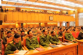 Thông tin thời sự đến cán bộ chiến sỹ 