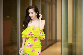 “Cá sấu chúa” Quỳnh Nga xinh đẹp đi dự event một mình