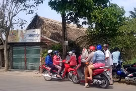 Mối tình oan khiên của cô gái bị đâm chết tại quán cà phê