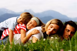 Sự thật quá phũ phàng, nhưng yêu thương còn lại mãi