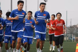Thầy trò Miura hăng say với buổi tập đầu tiên năm Ất Mùi