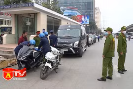 Nhức nhối tình trạng xe hợp đồng trá hình xe khách tuyến cố định 