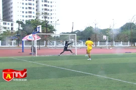 4 đội bóng vào bán kết giải bóng đá học sinh THPT Hà Nội - An ninh Thủ đô 