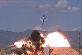 [ẢNH] "Đại bàng thầm lặng" F-15E thử nghiệm vũ khí hủy diệt S-400