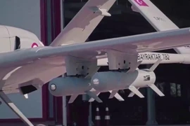 Phớt lờ cảnh báo từ Nga, Ukraine dùng UAV sát thủ Bayraktar T2B tấn công Donbass