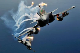 [ẢNH] Tại sao Rafale Pháp lại đe dọa Su-35 Nga cả trên chiến trường lẫn thương trường?
