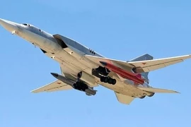 Máy bay ném bom chiến lược T-22M3 Nga bất ngờ điều sang Belarus để làm gì?