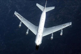 [ẢNH] Trinh sát cơ khổng lồ Mỹ vừa có hành động nguy hiểm sát Trung Quốc?