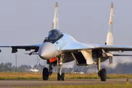 [ẢNH] Nga đã làm gì khiến Trung Quốc dù rất muốn song không thể sao chép tiêm kích Su-35?