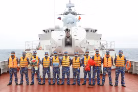 [ẢNH] Chiến hạm Việt Nam vượt qua đội Trung Quốc tại Army Games 2021