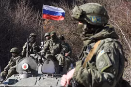 [ẢNH] Lính gìn giữ hòa bình Nga bị bắn chết ở Nagorno-Karabakh