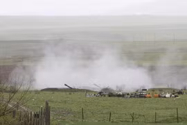 Azerbaijan dọa tấn công thủ phủ nước cộng hòa tự xưng Nagorno-Karabakh