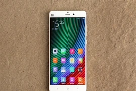 Lộ diện Xiaomi Max: Màn hình khổng lồ 6,4 inch