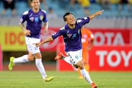 Bàn thắng của Thành Lương đẹp nhất V-League 2016