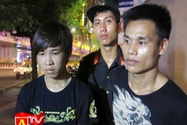 Mang ma túy đá đi tặng sinh nhật bạn