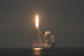 Tên lửa Bulava thành công ngay trong lần phóng thử tác chiến đầu tiên