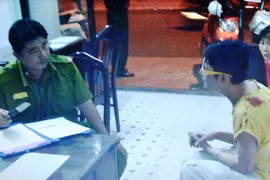 Cảnh sát 113 quật ngã đối tượng cầm dao khống chế, giải cứu 1 nạn nhân