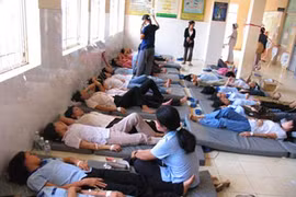 50 người nhập viện do ngộ độc cỗ cưới