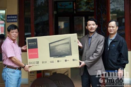 Có một "lầu son" ở ven trời Tây Bắc