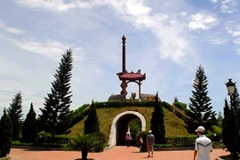 Tập đoàn dầu khí tài trợ hơn 4 tỷ đồng cho Quảng Trị 