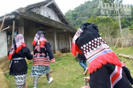 Cuộc thiên di đầy bất trắc của trẻ em Dao tiền