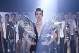 “Phù thuỷ” Xuân Lan phù phép 16 thí sinh Vietnam’s Next Top Model 2014