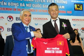 Bắt tay với HLV người Nhật, bóng đá nữ Việt Nam mơ dự World Cup