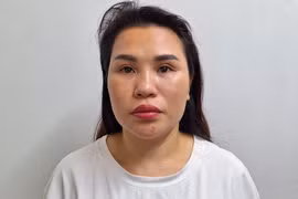 Người phụ nữ môi giới mại dâm cho khách tại nhà nghỉ