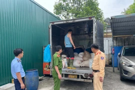 Chặn nguồn thực phẩm “bẩn” tuồn ra thị trường 