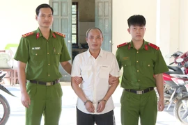 Bắt đối tượng sử dụng mạng xã hội vu khống, xúc phạm cán bộ lãnh đạo