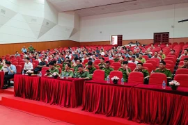  Bồi dưỡng kiến thức pháp luật cho 800 cán bộ cơ sở