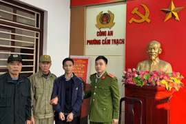 Bắt đối tượng cướp giật tài sản của tài xế "xe ôm"