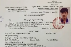 Truy nã kẻ trộm cắp máy tính xách tay ở khu nhà trọ