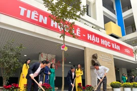 Quận Đống Đa phát động Tết trồng cây năm 2024