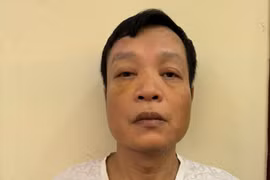 Dùng 'súng bút' thị uy, gây rối tại quán phở ngõ Thổ Quan