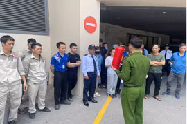 Trang bị kỹ năng sinh tồn trong đám cháy tại Trung tâm thương mại Mipec Riverside