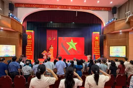 Khen thưởng nhiều tập thể, cá nhân xã Thanh Trì có thành tích đột xuất 