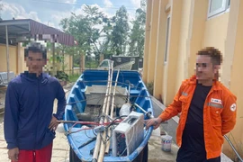 Công an xã Kim Anh xử phạt 2 trường hợp sử dụng kích điện khai thác thủy sản trái phép