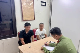 Công an xã Đông Anh tuần tra, phát hiện 2 người nước ngoài nhập cảnh trái phép