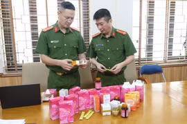 Phát hiện xe đầu kéo chở hàng chục tấn hàng lậu