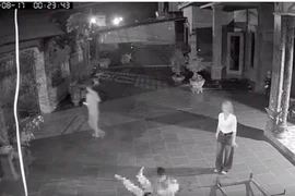 Điều tra nghi án vợ sát hại chồng lúc nửa đêm