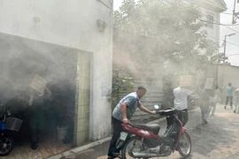 Đồng loạt thực tập phương án và tuyên truyền phòng cháy, thoát nạn tại khu dân cư