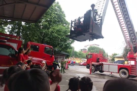 Lan toả kiến thức an toàn cháy, nổ từ hoạt động trải nghiệm phòng cháy, chữa cháy và cứu nạn, cứu hộ