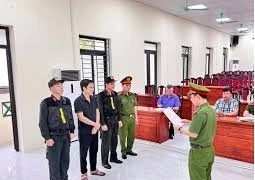 Khởi tố vụ án vi phạm quy định về khai thác tài nguyên